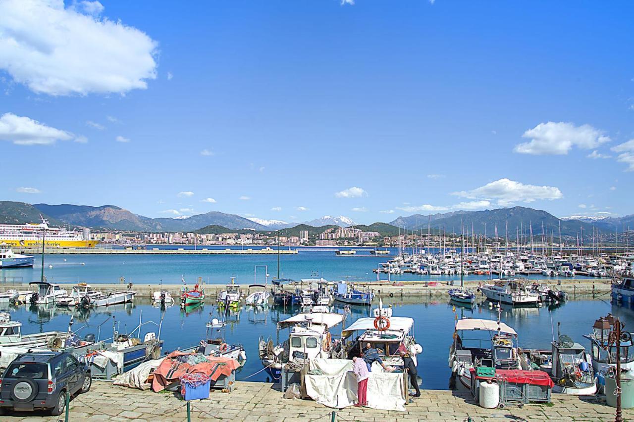 Superb Flat In The Heart Of The Historic Centre Of Ajaccio - Welkeys Apartment Bagian luar foto
